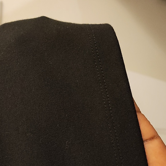 Black & White sweater Dress just add pearls and a red shoe and you'll be styling - Picture 8 of 10